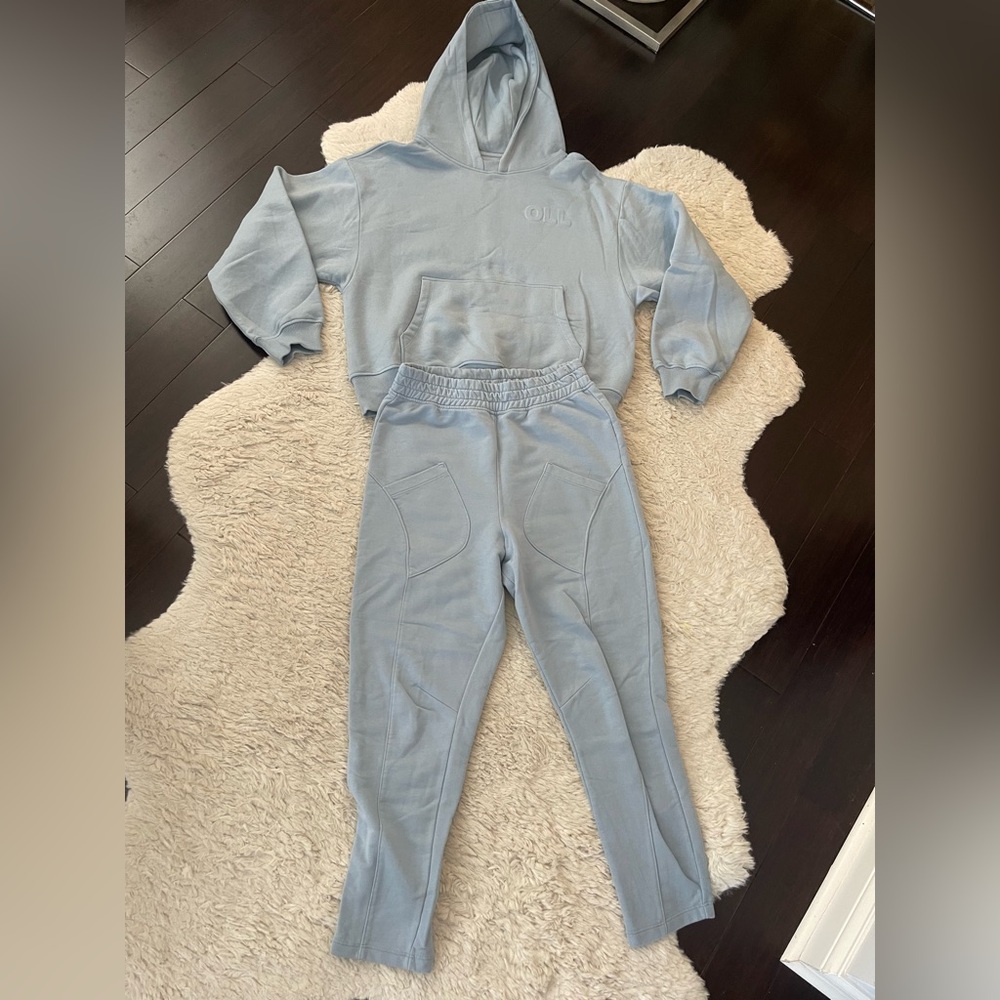 Set - sweatshirt and joggers new newer used very soft 90%cotton 10%poliester